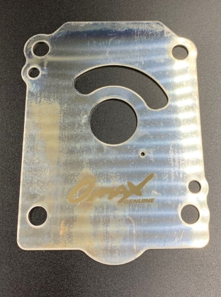 Пластина помпы охлаждения (зеркало) Suzuki 150, 175, 200, 225, 250