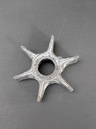 Крыльчатка помпы охлаждения Suzuki 40-65