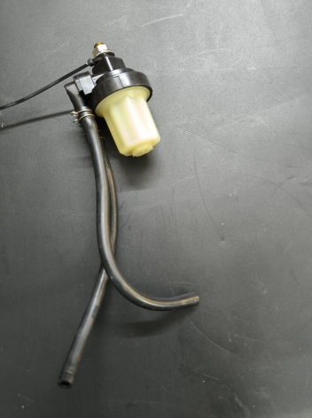 Фильтр топливный Suzuki 5-65