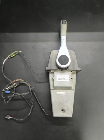 Контроллер газа-реверса (врезной) Suzuki 8-250 ( 67200-93J12-000)