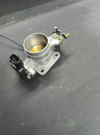 Дроссельная заслонка Yamaha 90